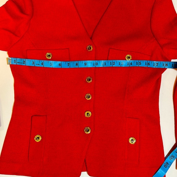 ST JOHN COLLECTION - Picture 7 of 14